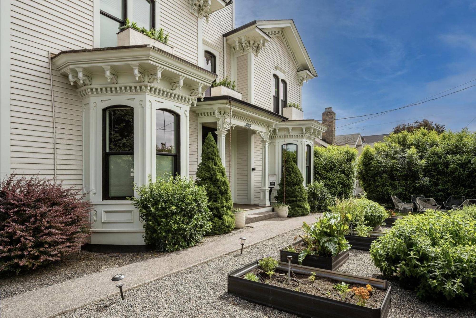 The Wesley Walla Walla Exterior photo